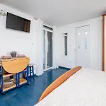 Awesome In With House Sea View